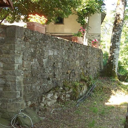 Вилла Castello Di Sarna Кьюзи-делла-Верна Экстерьер фото