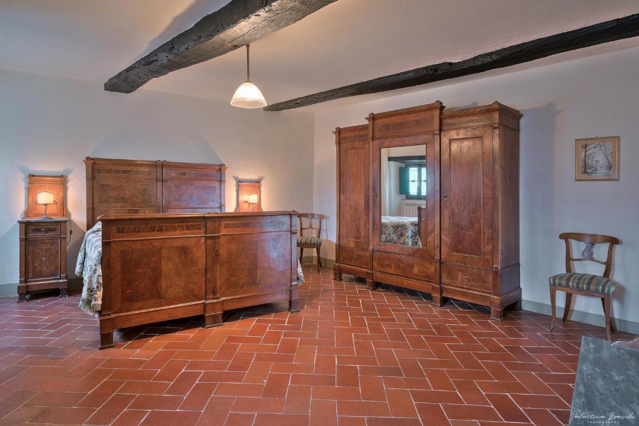 Вилла Castello Di Sarna Кьюзи-делла-Верна Экстерьер фото