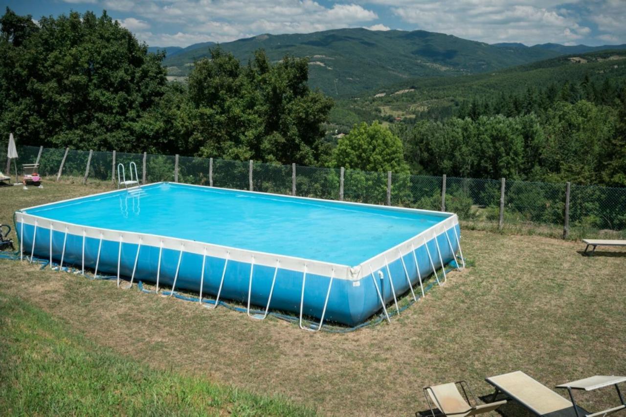 Вилла Castello Di Sarna Кьюзи-делла-Верна Экстерьер фото