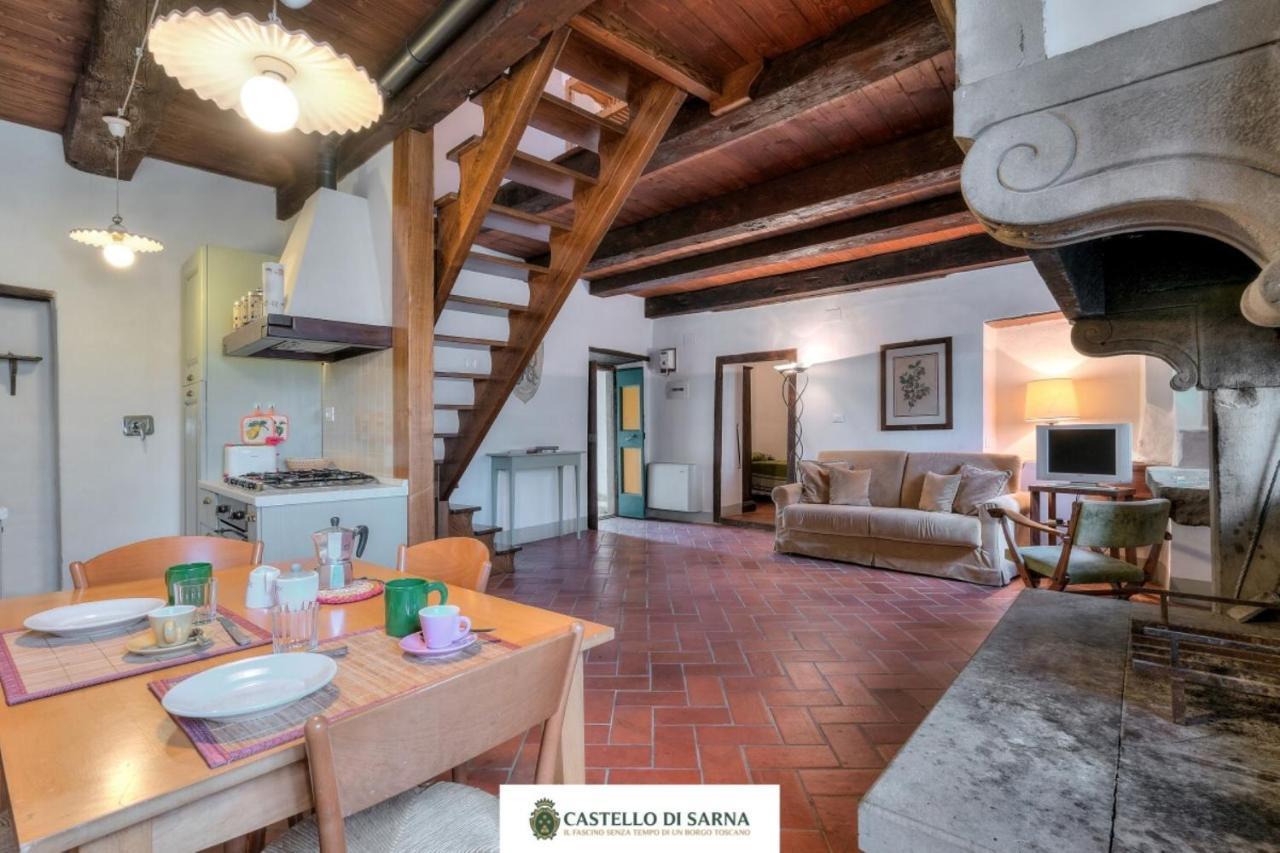 Вилла Castello Di Sarna Кьюзи-делла-Верна Экстерьер фото