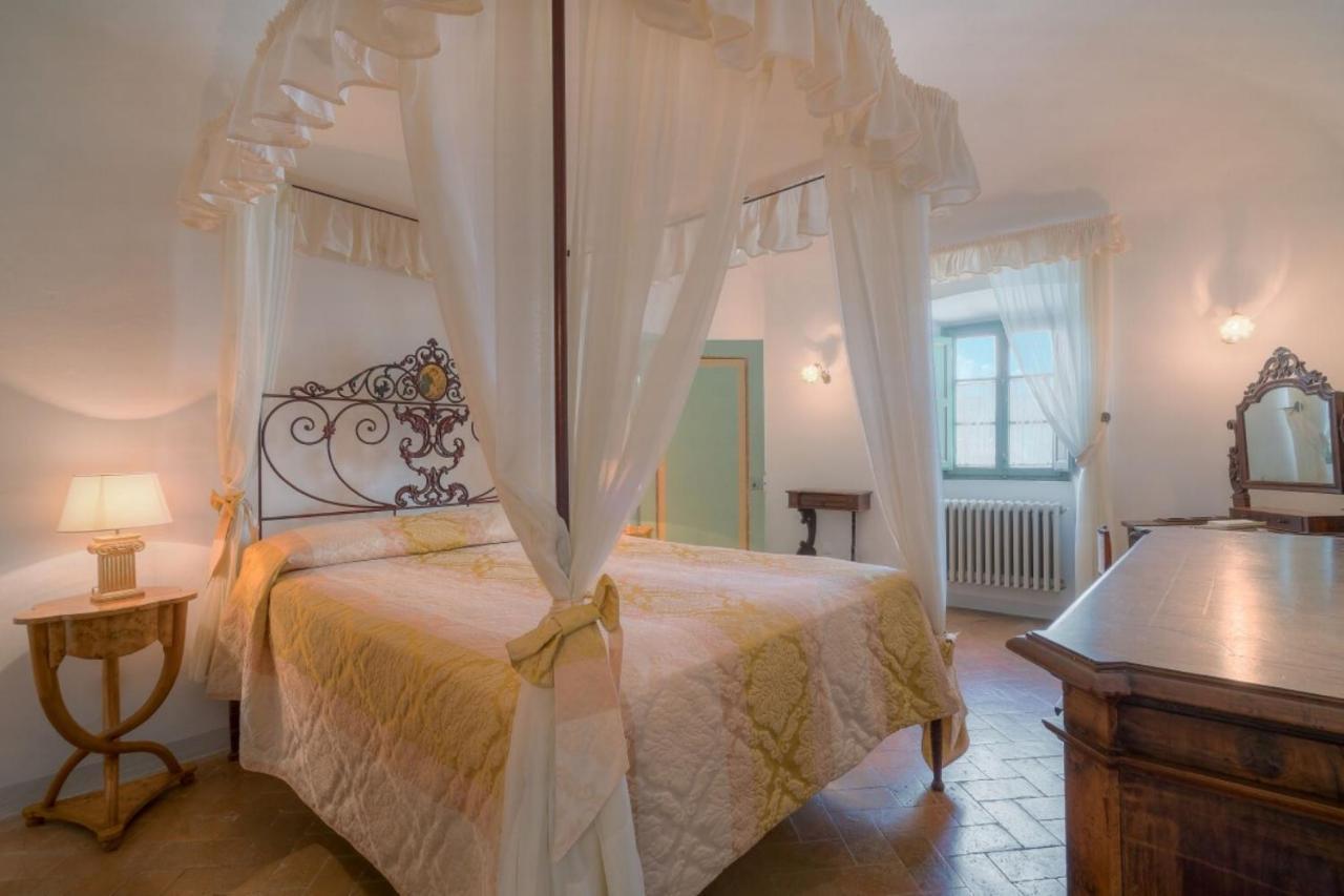 Вилла Castello Di Sarna Кьюзи-делла-Верна Экстерьер фото
