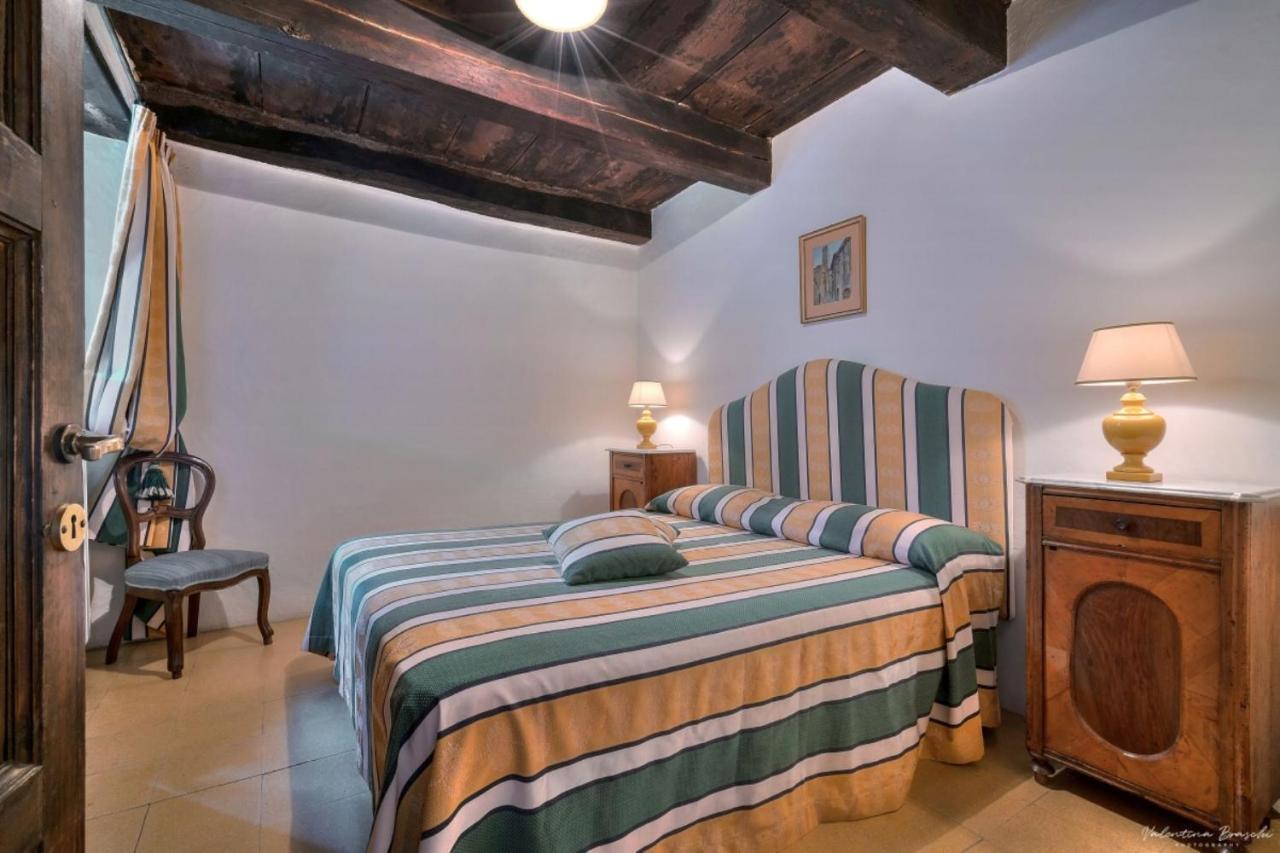 Вилла Castello Di Sarna Кьюзи-делла-Верна Экстерьер фото