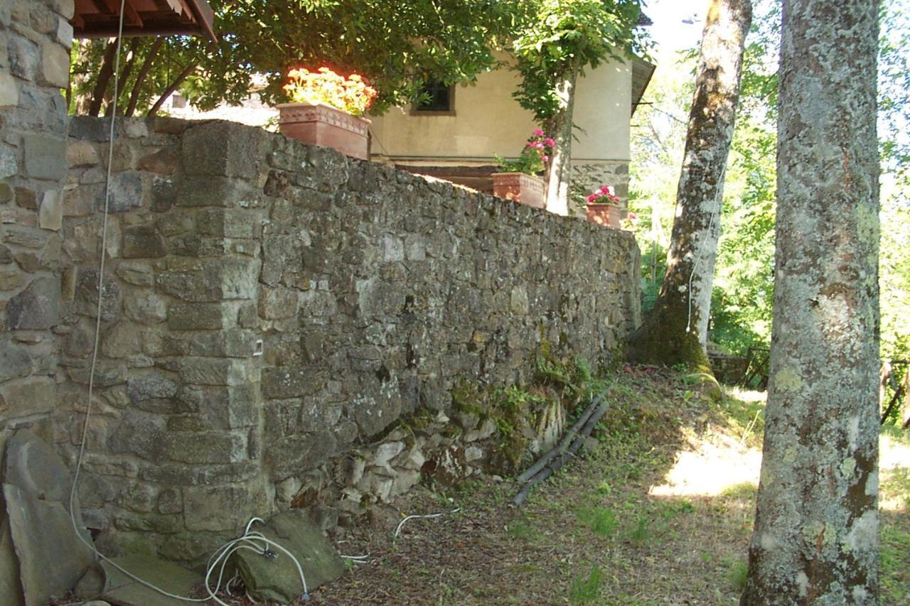 Вилла Castello Di Sarna Кьюзи-делла-Верна Экстерьер фото