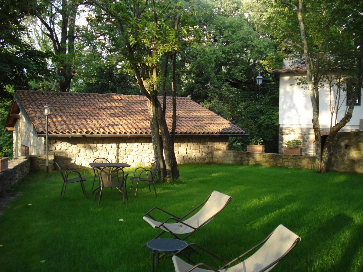 Вилла Castello Di Sarna Кьюзи-делла-Верна Экстерьер фото